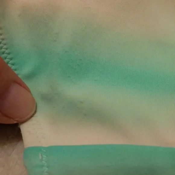 Victoria's Secret White and Light Blue Bikini - Picture 12 of 12